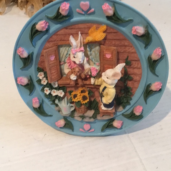 Other - NWT Vintage 1990s Easter collectible plate